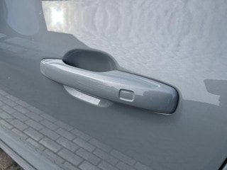 Thumbnail Mobil 3