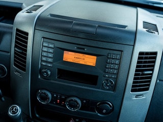 Thumbnail Mobil 4