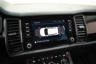Thumbnail Mobil 8