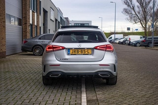 Thumbnail Mobil 5