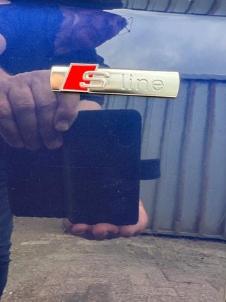Thumbnail Mobil 4
