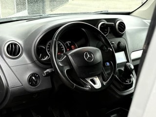 Thumbnail Mobil 3