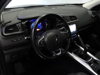 Thumbnail Mobil 4