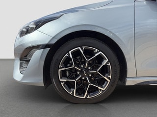 Thumbnail Mobil 6