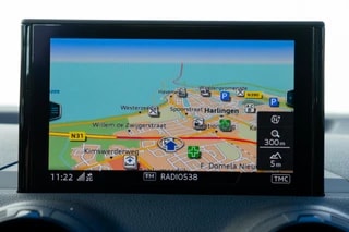 Thumbnail Mobil 9