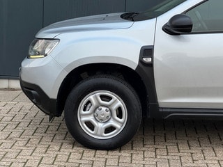 Thumbnail Mobil 9