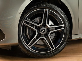 Thumbnail Mobil 6