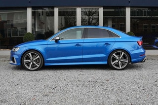 Thumbnail Mobil 8
