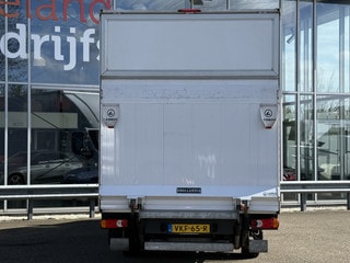 Thumbnail Mobil 4