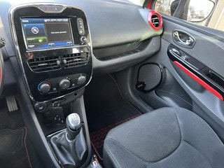 Thumbnail Mobil 8