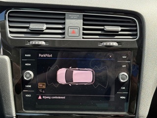 Thumbnail Mobil 8