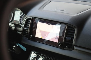 Thumbnail Mobil 6
