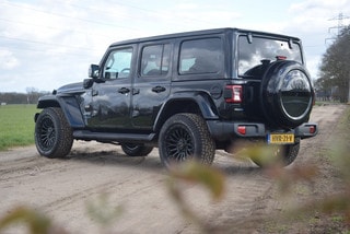 Thumbnail Mobil 4