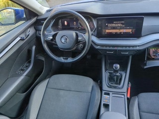 Thumbnail Mobil 4