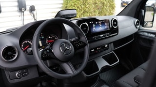 Thumbnail Mobil 10
