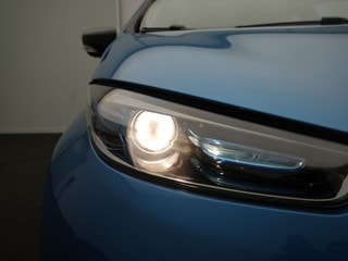Thumbnail Mobil 10