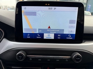 Thumbnail Mobil 3