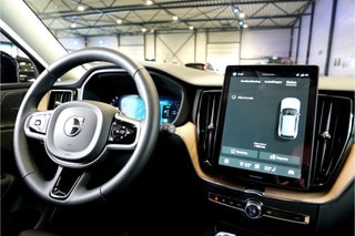Thumbnail Mobil 4