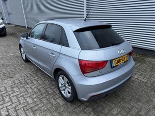Thumbnail Mobil 6