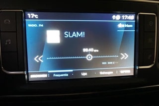 Thumbnail Mobil 8
