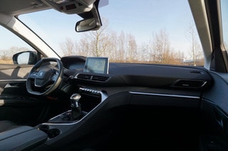 Thumbnail Mobil 10