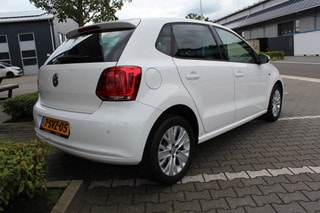 Thumbnail Mobil 4