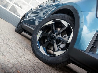 Thumbnail Mobil 4