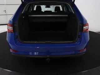 Thumbnail Mobil 9