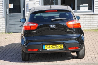 Thumbnail Mobil 7