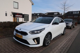 Thumbnail Mobil 1