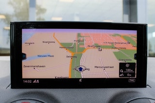 Thumbnail Mobil 9
