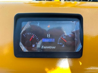 Thumbnail Mobil 8