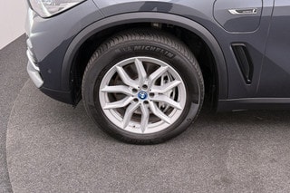 Thumbnail Mobil 7