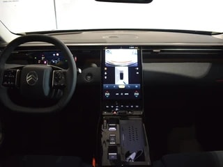 Thumbnail Mobil 4