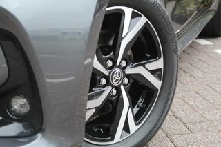 Thumbnail Mobil 6
