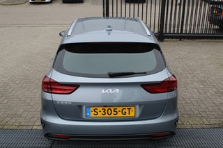 Thumbnail Mobil 4
