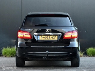 Thumbnail Mobil 4