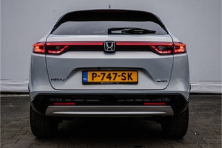 Thumbnail Mobil 8