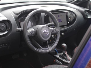 Thumbnail Mobil 4