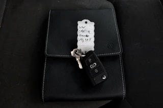 Thumbnail Mobil 6