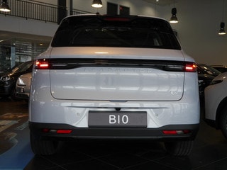 Thumbnail Mobil 8