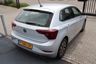 Thumbnail Mobil 8