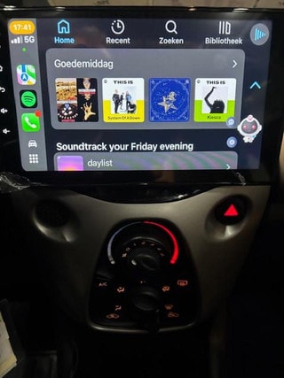Thumbnail Mobil 9