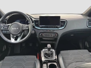 Thumbnail Mobil 7