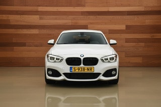 Thumbnail Mobil 8
