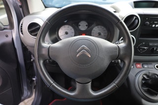 Thumbnail Mobil 9