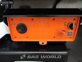 Thumbnail Mobil 10