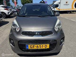 Thumbnail Mobil 8