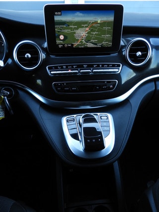 Thumbnail Mobil 10
