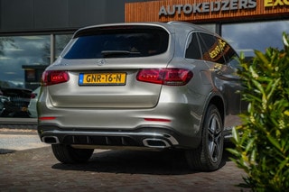 Thumbnail Mobil 10